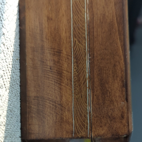 Hexagonal Wooden Box with Floral Inlay - Picture 3 of 8